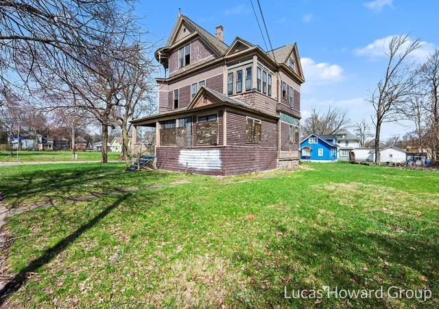 Homes for sale in Kalamazoo, MI | 836 West North St, Kalamazoo, MI 49007 | MLS# 65026013965