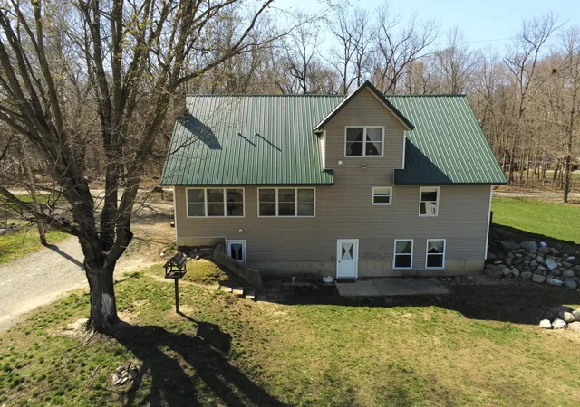 Photo 1 of Single family home for sale at 1024 23 Mile Rd, Homer, MI 49245 | MLS# 62026013969 | Listing updated on 2026-08-04