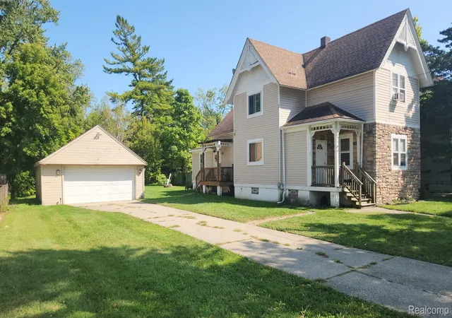 Homes for sale in Mount Clemens, MI | 98 Eldredge St, Mount Clemens, MI 48043 | MLS# 20261022960