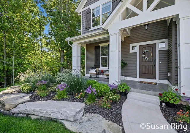 Photo 2 of Single family home for sale at 7290 Crossridge Dr Se, Grand Rapids, MI 49512 | MLS# 65026014022 | Listing updated on 2026-09-15