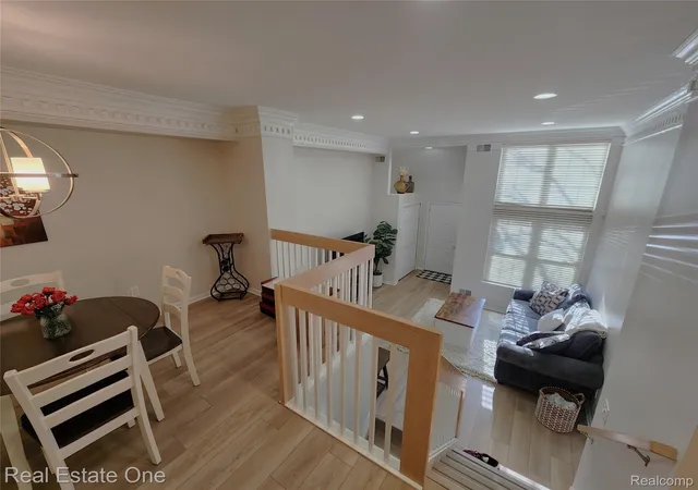 Listing Photo 5 - Condo for sale in building located at 1341 S Washington Ave, Royal Oak, MI 48067