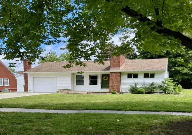 Photo 1 of Single family home for sale at 682 Budlong St, Adrian, MI 49221 | MLS# 81026014059 | Listing updated on 2026-06-20