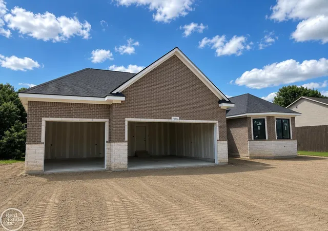 Photo 2 of Single family home for sale at 27176 Oxbow Lake Dr, New Baltimore, MI 48051 | MLS# 58050203638 | Listing updated on 2026-07-29