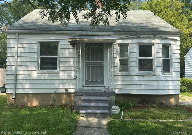 Homes for sale in Harper Woods City Wayne, MI | 18941 Elkhart St, Harper Woods City Wayne, MI 48225 | MLS# 20261023155