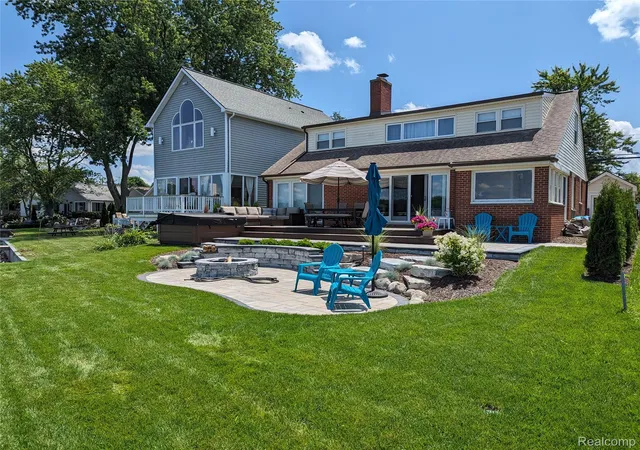 Photo 1 of Sale Pending at 2525 Davista Dr, Highland, MI 48356 | MLS# 20261023213 | Listing updated on 2026-07-30