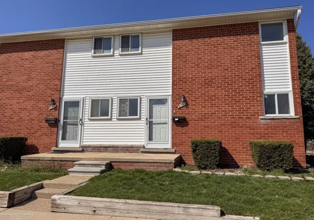 Listing Photo 1 - Condo for sale in building located at 8764 Kaltz Ave, Center Line, MI 48015