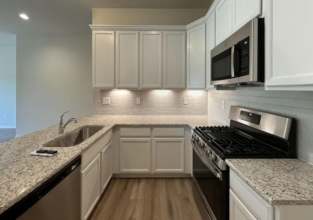 2nd image of 4268 Plum Village Cir #38, Monroe, MI 48161 | MLS# 81026014199