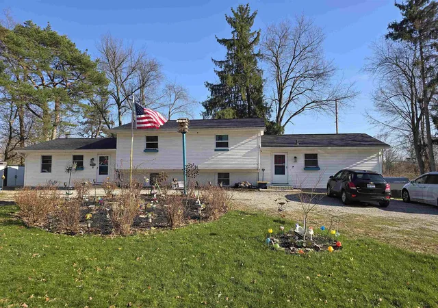 1st image of 12573 Spruce Ln, Perry, MI 48872 | MLS# 60050203728