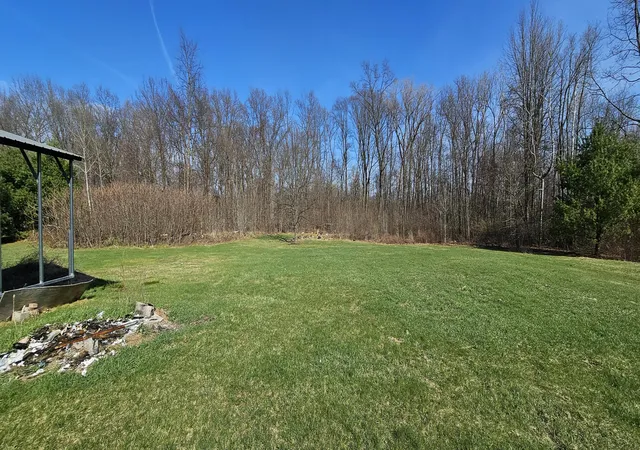 Photo 3 of Single family home for sale at 2651 Elliott Rd, Jackson, MI 49201 | MLS# 55026014296 | Listing updated on 2026-09-06