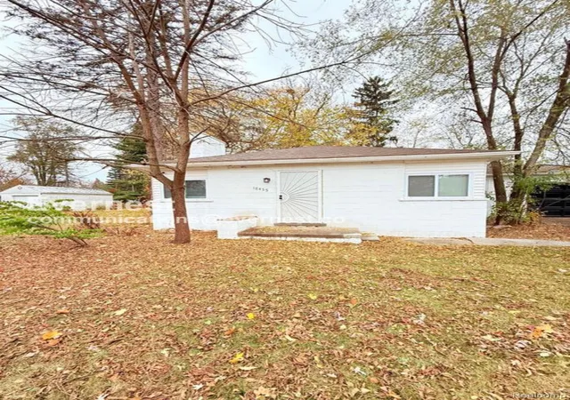 Photo 3 of Single family home for sale at 18455 Wormer St, Detroit, MI 48219 | MLS# 20261023492 | Listing updated on 2026-07-17