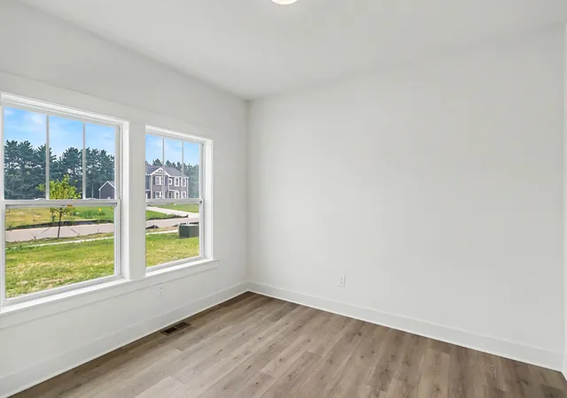 3rd image of 5085 Buxton Trl, Kalamazoo, MI 49009 | MLS# 66026014407