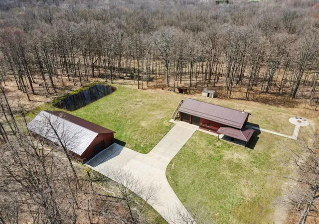1st image of 52755 M 43, Bangor, MI 49013 | MLS# 66026014472