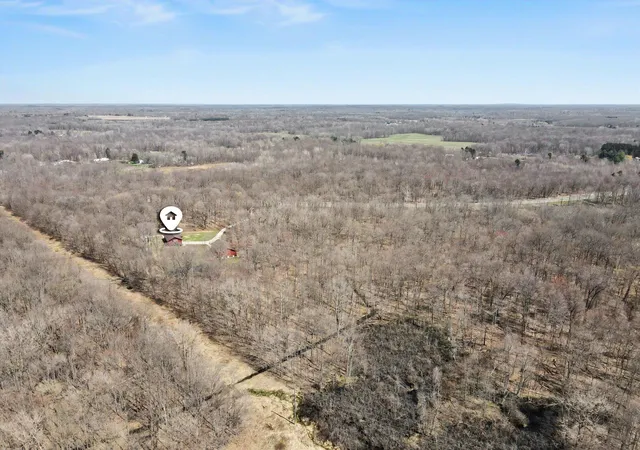 39th image of 52755 M 43, Bangor, MI 49013 | MLS# 66026014472