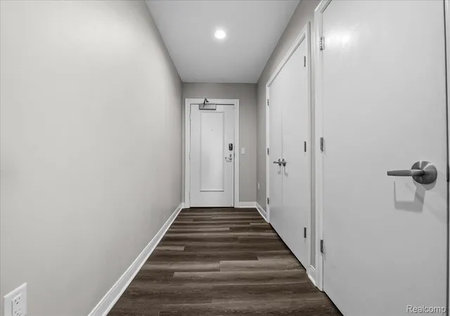 3rd image of 525 W Lafayette Blvd #16D, Detroit, MI 48226 | MLS# 20261023632