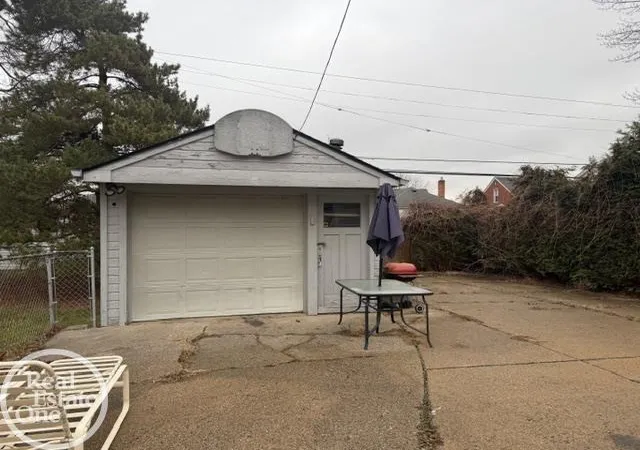 Homes for sale in Eastpointe City Macomb, MI | 22138 Brittany Ave, Eastpointe City Macomb, MI 48021 | MLS# 58050203864