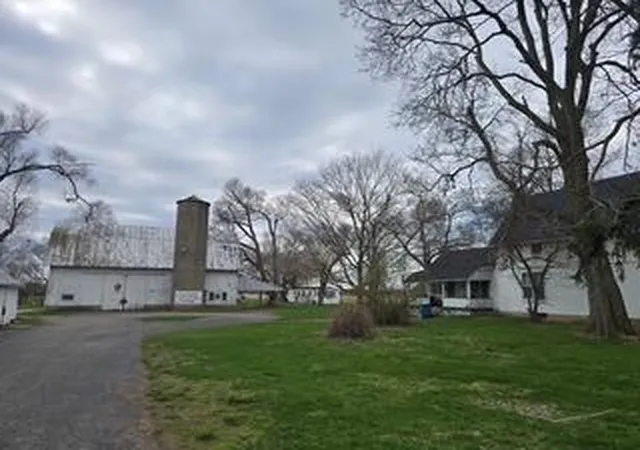 4th image of 538 Marshall Rd, Coldwater, MI 49036 | MLS# 62026014555