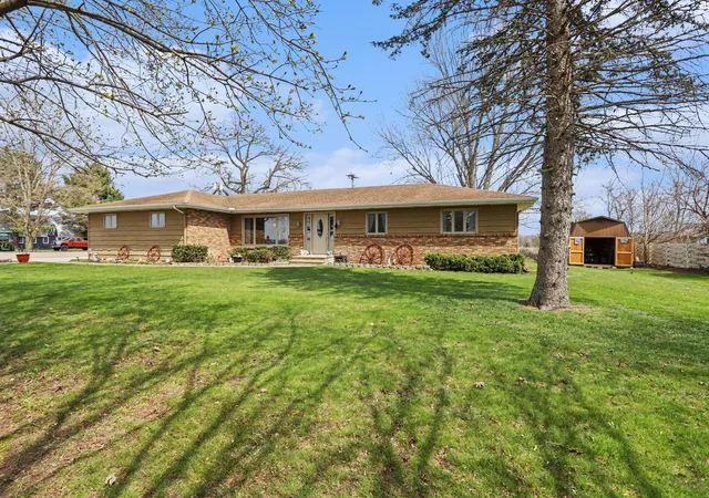 2nd image of 55019 N Fisher Lake Rd, Three Rivers, MI 49093 | MLS# 66026014573
