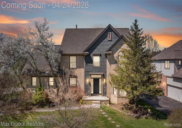 Single family home for sale at 3382 Long Meadow Ct, West Bloomfield, MI 48324 | MLS# 20261023858 | Listing updated on 2026-05-04
