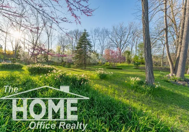 Photo 3 of Land for sale at Vacant W Oliver St, Owosso, MI 48867 | MLS# 5050203938 | Listing updated on 2026-04-10