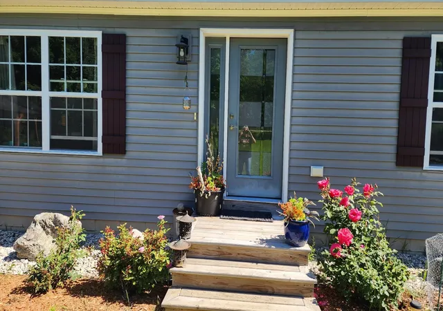 Photo 1 of Single family home for sale at 11782 Brettonwood Hts Dr, Rapid City, MI 49676 | MLS# 78080066695 | Listing updated on 2026-07-11