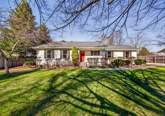 Photo 1 of Single Family Residence at 7947 S Marlene Dr, Rothbury, MI 49452 | MLS# 71026014747 | | Sold on 2026-06-16