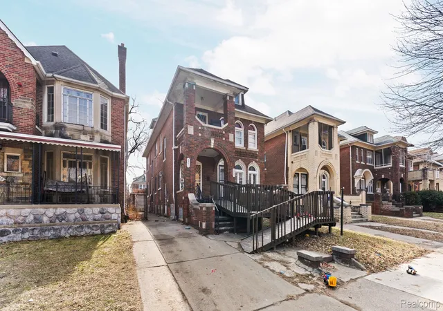 2nd image of 2951 Leslie St, Detroit, MI 48238 | MLS# 20261024019