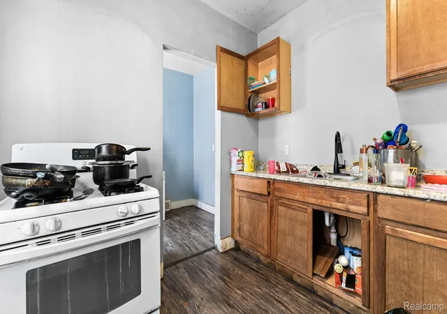 5th image of 2951 Leslie St, Detroit, MI 48238 | MLS# 20261024019