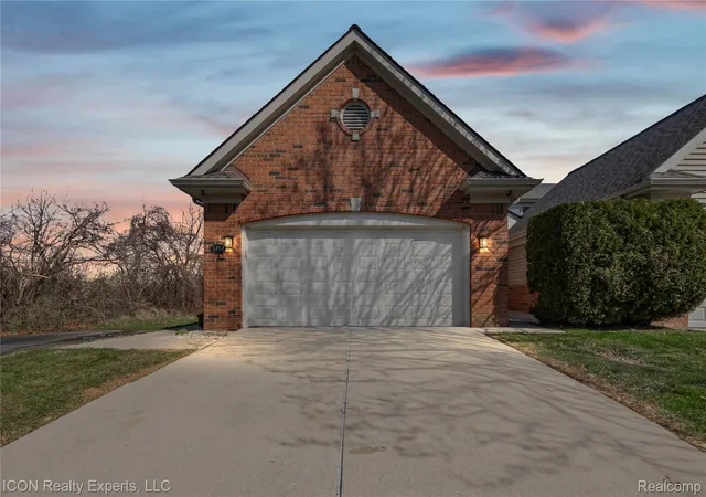 Photo 1 of Sale Pending at 3754 Knightbridge Cir, Sterling Heights, MI 48314 | MLS# 20261024038 | Listing updated on 2026-07-07