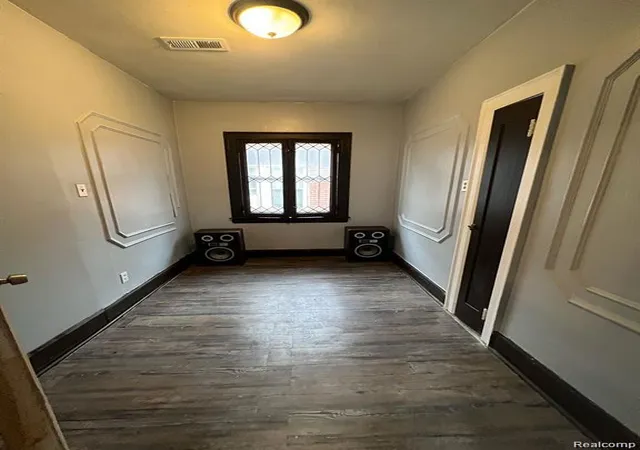 19th image of 2919 Fullerton St, Detroit, MI 48238 | MLS# 20261024048