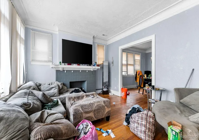 Photo 3 of Single family home for sale at 3222 Richton St, Detroit, MI 48206 | MLS# 20261024060 | Listing updated on 2026-09-11