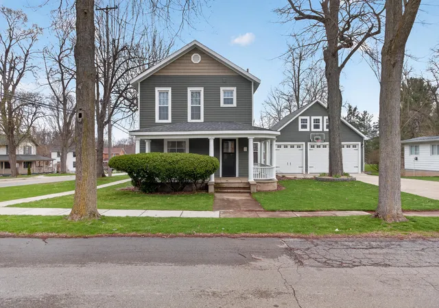 Photo 2 of Single family home for sale at 228 Chicago St, Brooklyn, MI 49230 | MLS# 55026014808 | Listing updated on 2026-06-08