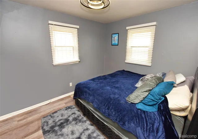 Photo 3 of Single family home for sale at 409 W Alma Ave, Flint, MI 48505 | MLS# 20261024127 | Listing updated on 2026-09-03