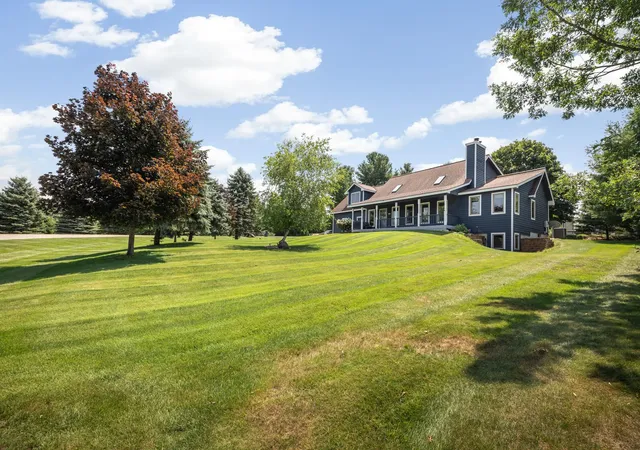 Homes for sale in Williamsburg, MI | 3850 Burlington Dr, Williamsburg, MI 49690 | MLS# 78080066696
