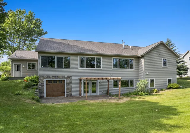 3rd image of 1546 Nightingale Ln, Kingsley, MI 49649 | MLS# 78080066738