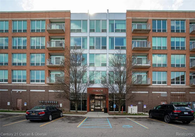 Photo 3 of Condo for sale at 3670 Woodward Ave #303, Detroit, MI 48201 | MLS# 20261024178 | Listing updated on 2026-09-09
