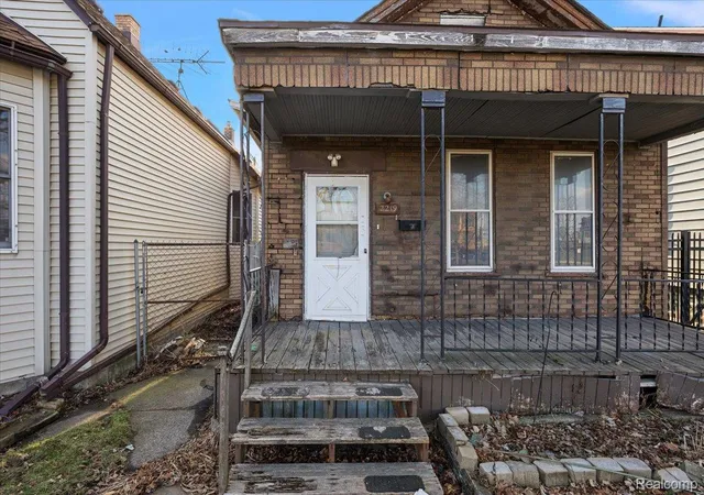 5th image of 2219 Vermont St, Detroit, MI 48216 | MLS# 20261024194