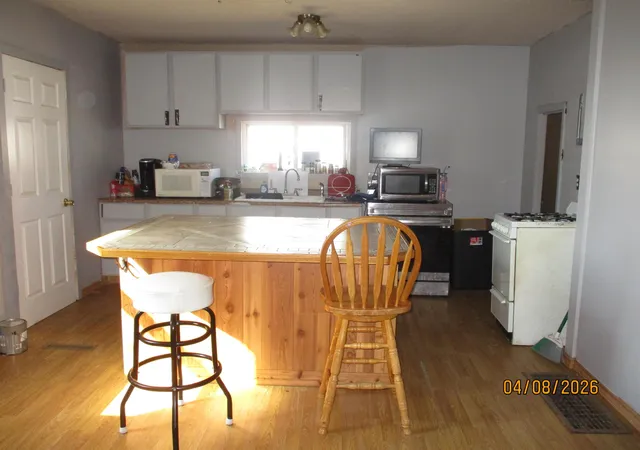 Photo 4 of Single family home for sale at 316 Howard St, Bay City, MI 48708 | MLS# 5050204063 | Listing updated on 2026-07-09