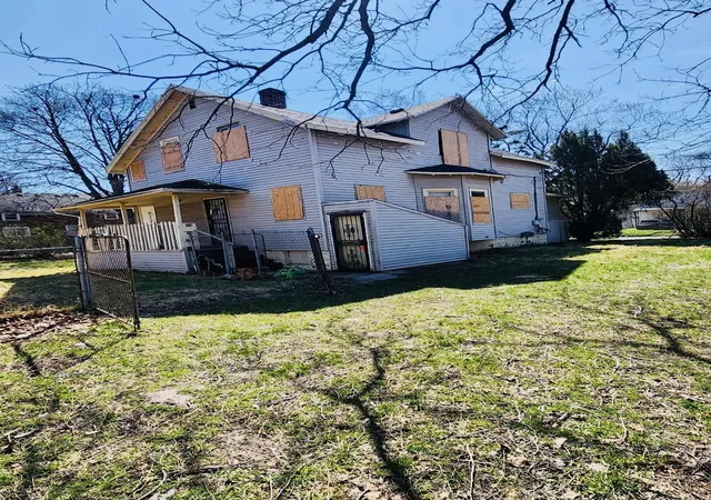 Multi family home for sale at 2601 Dakota Ave, Flint, MI 48506 | MLS# 5050204078