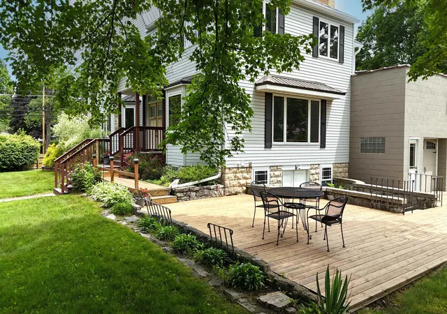 4th image of 1318 E Broadway, Mount Pleasant, MI 48858 | MLS# 79080066684