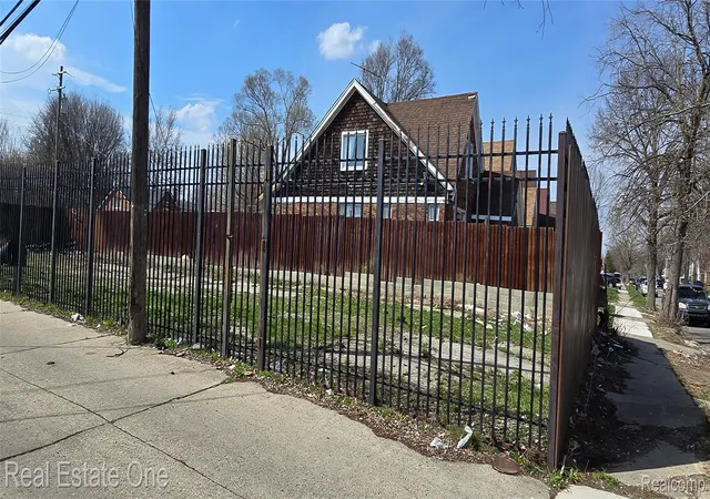 1st image of 7228 Rutherford St, Detroit, MI 48228 | MLS# 20261024290