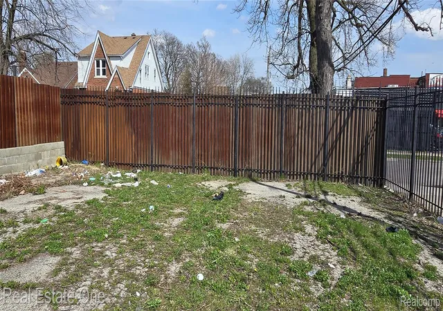 4th image of 7228 Rutherford St, Detroit, MI 48228 | MLS# 20261024290