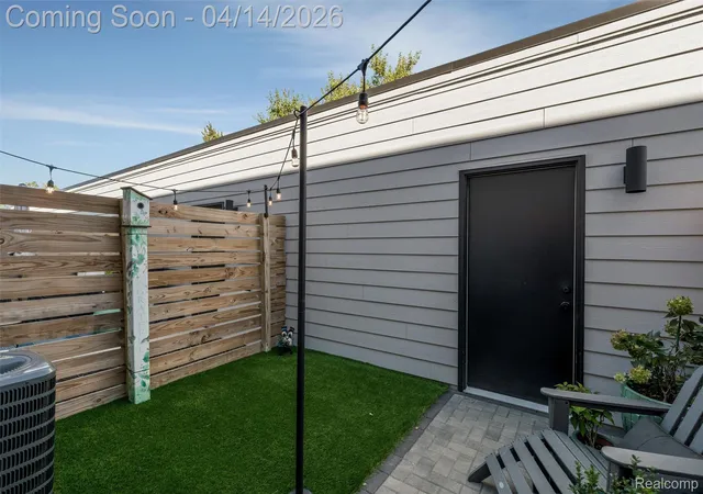 4th image of 2736 Harrison St, Detroit, MI 48216 | MLS# 20261024323