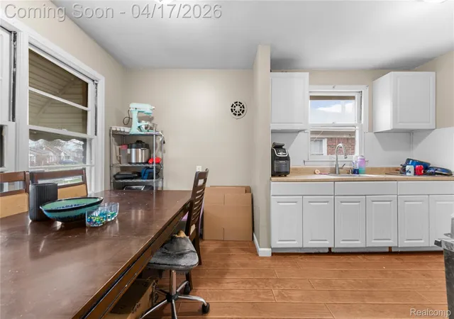 Photo 3 of Single family home for sale at 911 Sherbourne St, Inkster, MI 48141 | MLS# 20261024446 | Listing updated on 2026-09-13