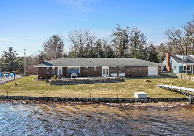 Homes for sale in Lake City, MI | 111 S Dana Trl, Lake City, MI 49651 | MLS# 78080066843