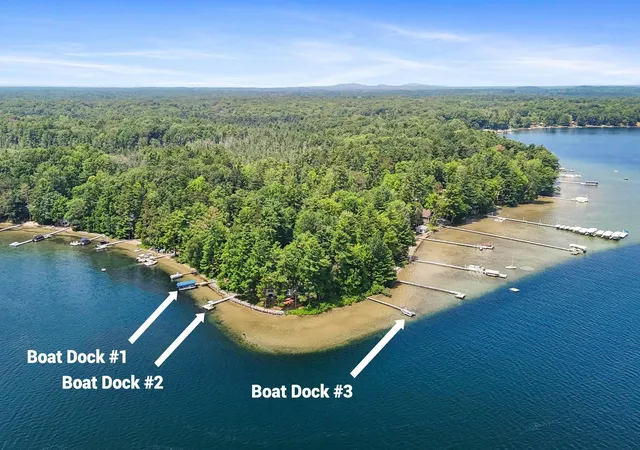 Photo 2 of Single family home for sale at 620 Lakewood Rd, Traverse City, MI 49685 | MLS# 78080066845 | Listing updated on 2026-07-31