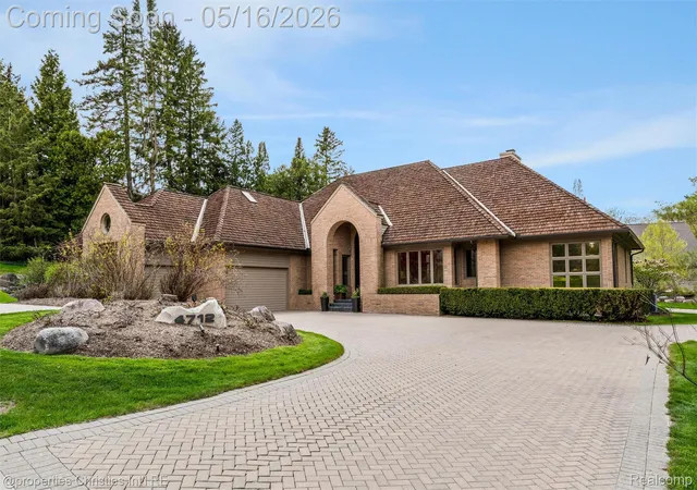 Photo 2 of Condo for sale at 4712 Buckby Cross, Bloomfield Hills, MI 48302 | MLS# 20261024488 | Listing updated on 2026-09-15