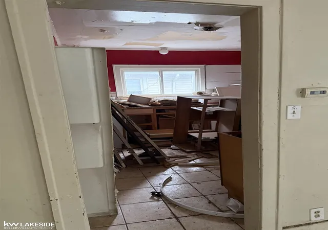 Photo 3 of Single family home for sale at 3610 Haverhill St, Detroit, MI 48224 | MLS# 58050204177 | Listing updated on 2026-05-11