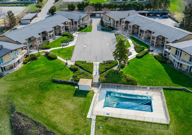 1st image of 4150 Ridge Rd #4, Stevensville, MI 49127 | MLS# 69026015050
