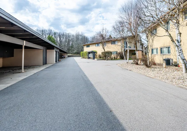 2nd image of 4150 Ridge Rd, Stevensville, MI 49127