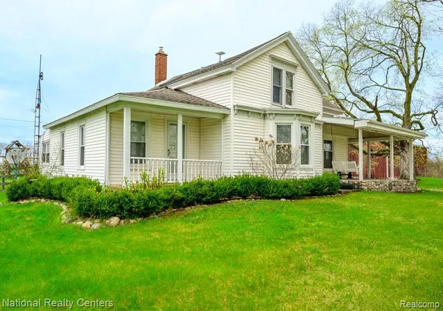 Homes for sale in Sharon Township Washtenaw, MI | 15250 Easudes Rd, Sharon Township Washtenaw, MI 49240 | MLS# 20261024644